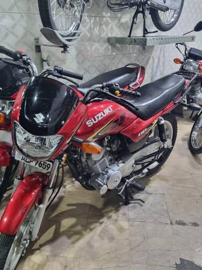 SUZUKI GD 110S (2022)