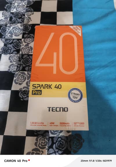 Tecno Spark 40 Pro Box Pack