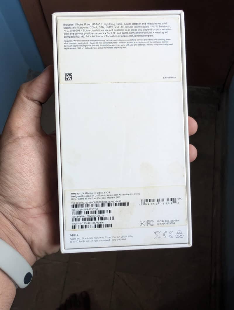 Iphone 11 + box 7