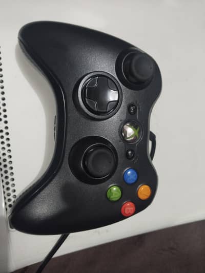 X box 360 some broken bo internal or software issue one controller