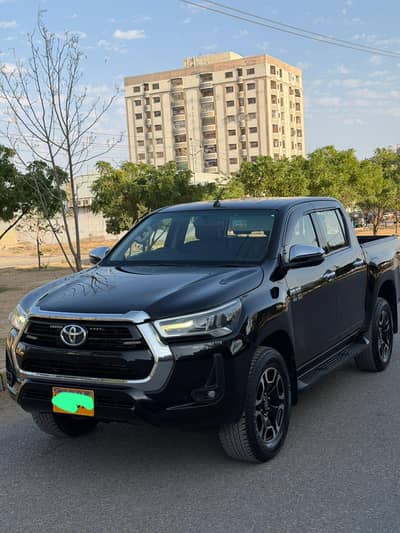 toyota hilux revo 2.8