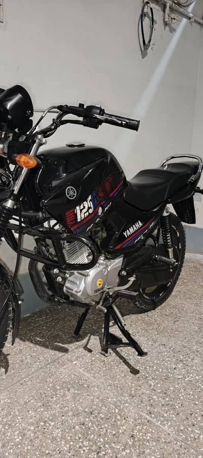 ybr 125 g