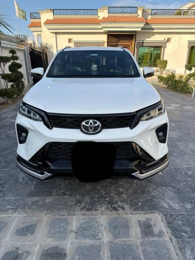 Toyota Fortuner Legender 2024 | Bumper to Bumper Genuine | 1st Owner