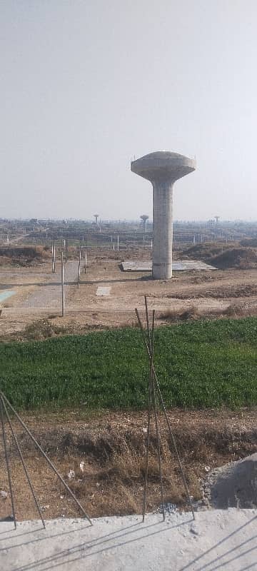 SERVICE ROAD CORNER PLOT 13