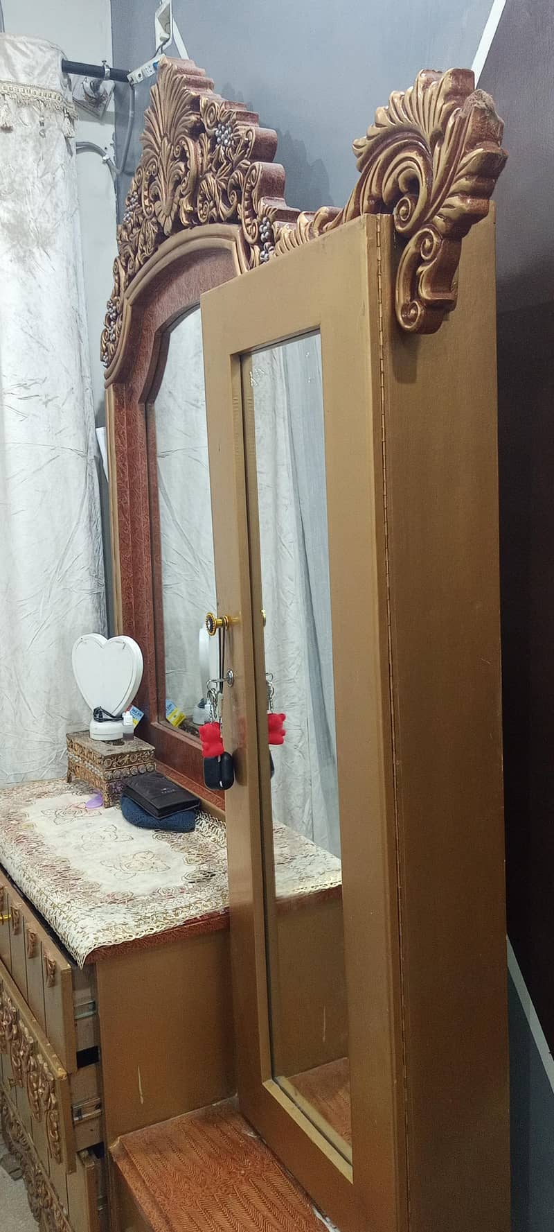 Bed with side table & Dressing & Showcase 2