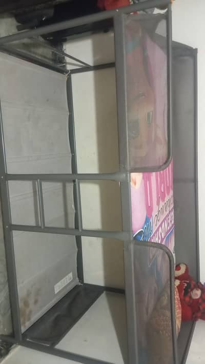 I want to sell my iron bunk bed 10/10 condition with 2 metress