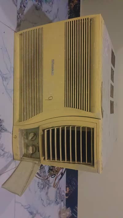 Air Conditioner 1 ton