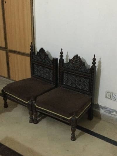 Chinyoti wood chairs