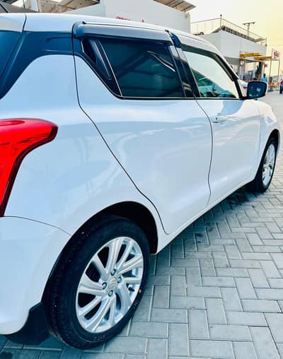 Suzuki swift Modle 2023full genuine loss mileage urgesale