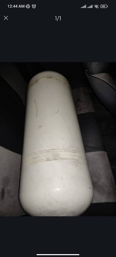 Suzuki Cultus 2009 CNG Cylinder with kit