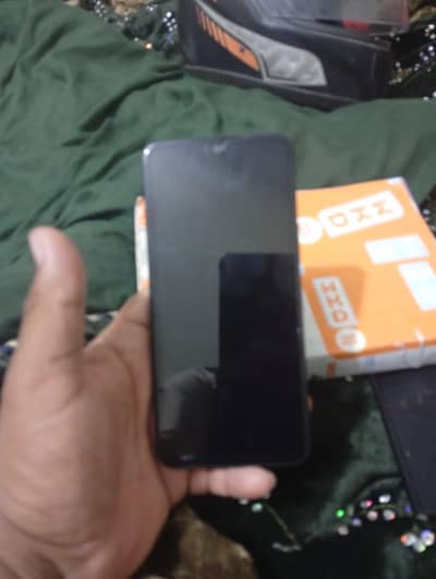 infinix note 12 with box in good condition, a little scrach on panel