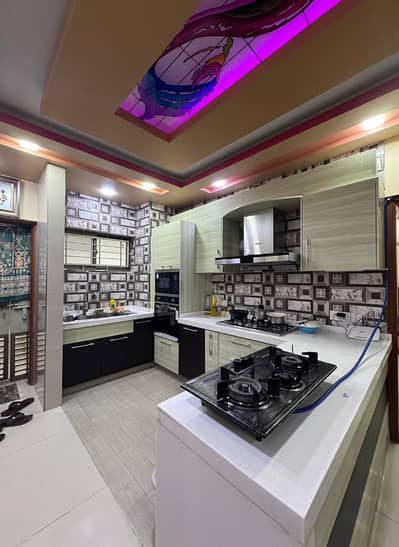 3 Bed Dd 1st Floor Well-Maintained Apartment In Muslimabad