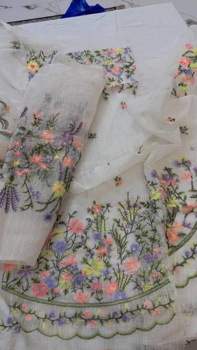 Sana safinaz muzlin lawn 2 piece shirt trausar