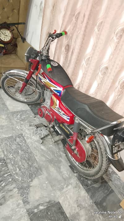 Honda 125 motorcycle