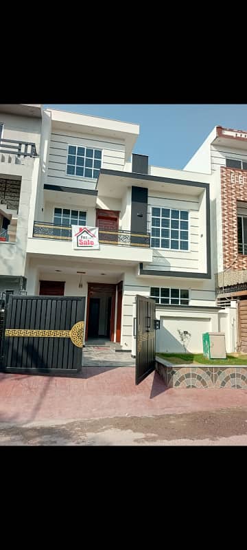 G-13/1 25*40 Brand New Luxury House For Sale Sun Face, Family Park, Masjid, Markaz, Metro Station, Patrol pump And Water Filter
