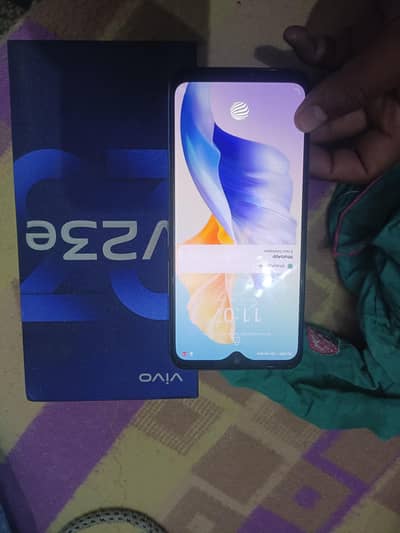 v23e 8 256 with box minor shade  contact (03215520005)