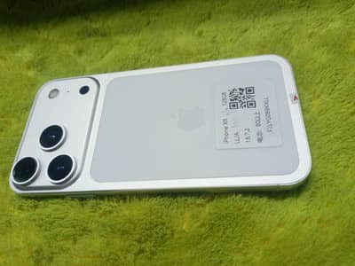 Ii I phone XR 128 GB converted to 17 Pro Brand new mobile 03204192981