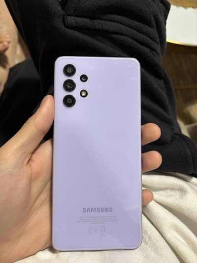 Samsung galaxy A32 pruple
