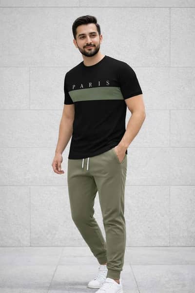 Yeh ek casual summer outfit set hai: