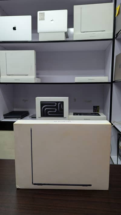 MacBook Air M4 2025 13.3" 16/512 sky blue Non active sealed