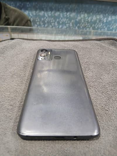 Hot 12 Play Infinix- Clean Condition