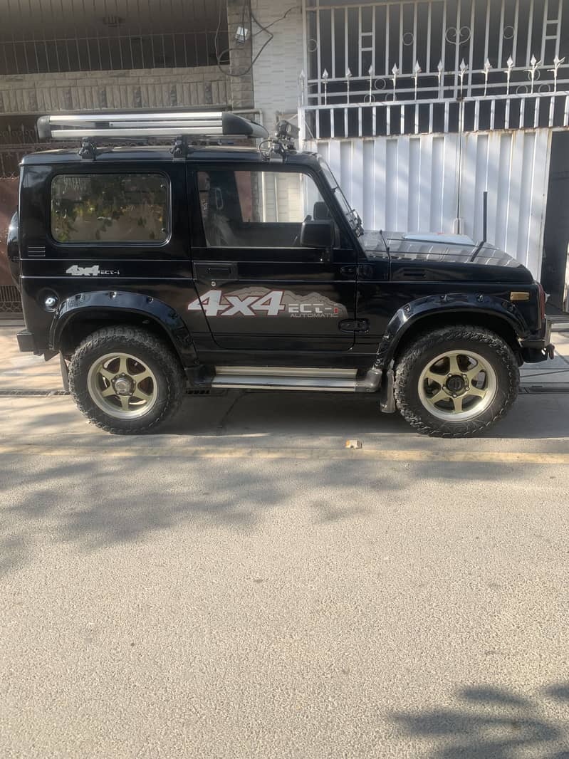 Off-roader machine 1