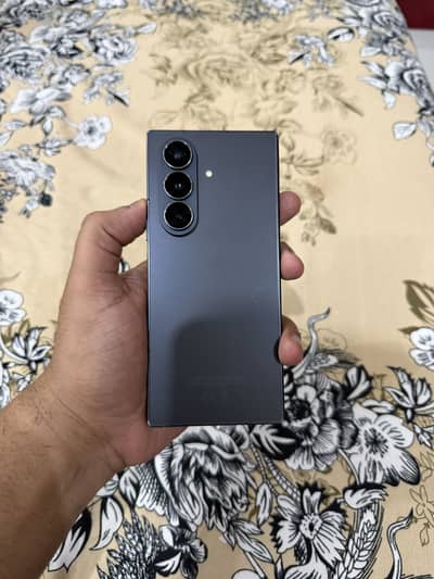 Samsung Zfold 7 Dual Sim Physical  256gb Non PTA 10/9 condition