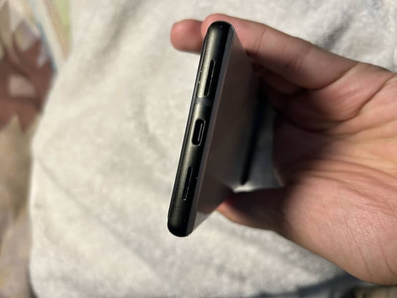 Pixel 6 | 9/10 Condition 5