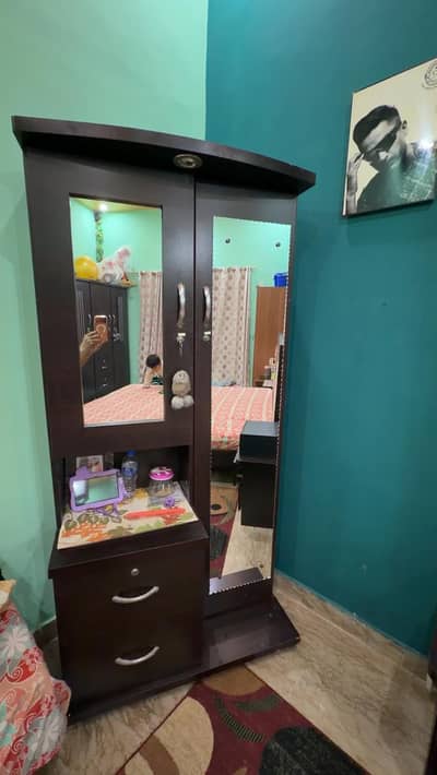 Complete Bedroom Furniture Set for Sale – Excellent Condition