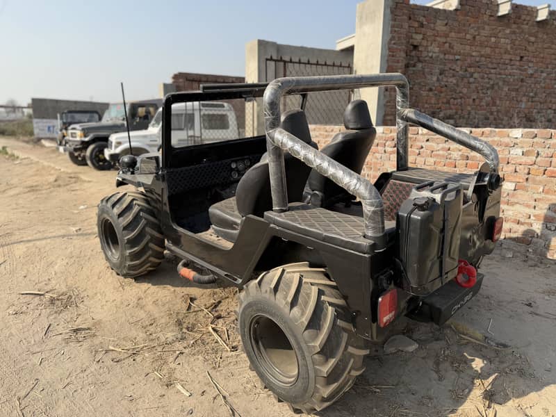 Commando jeep M151 4