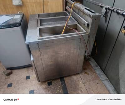 Fryer and hotplate
