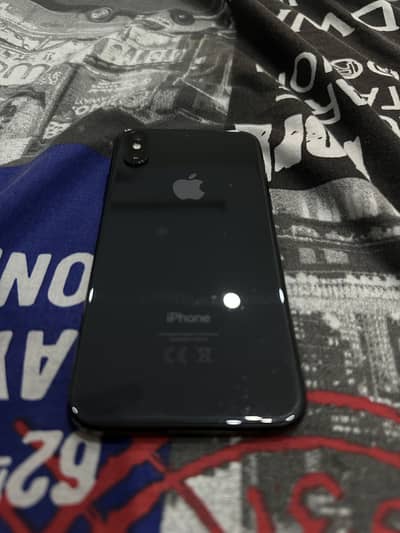 iPhone Xs - PTA Approved