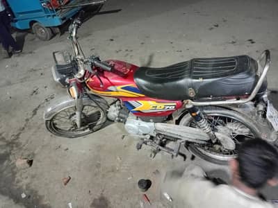 metro baik 2011 modal