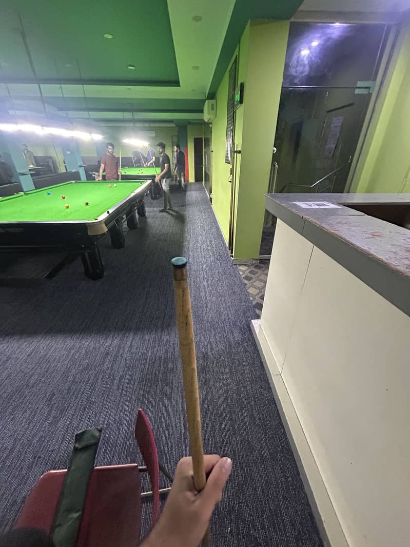 SNOOKER STICK 1