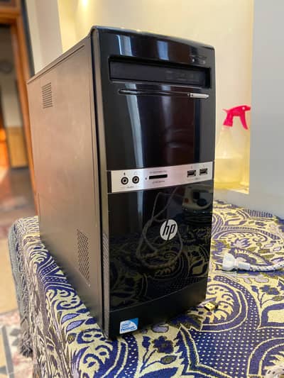 Hp core 2 duo PC for sale in new condition neat and clean