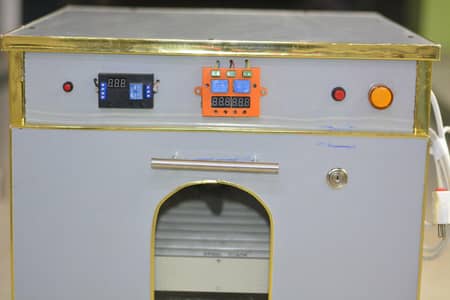 80 eggs incubator automatic