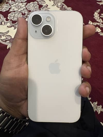 Apple iPhone 15