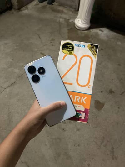 Tecno spark 20c with box 4+4 8gb 128gb silled pack