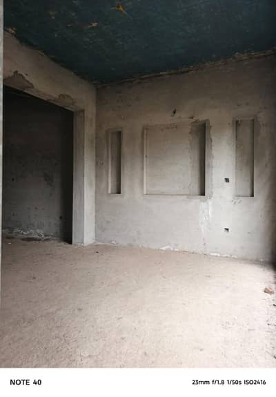 I SELL 5MARLA GRAY HOUSE IN BAHRIA ORCHARD PHASE 2