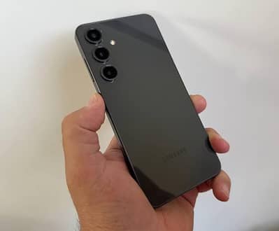 Samsung Galaxy S24 plus 12/512 non-pta 9/10 condition