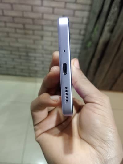 Vivo Y21d 6+6 Ram 128 GB memory