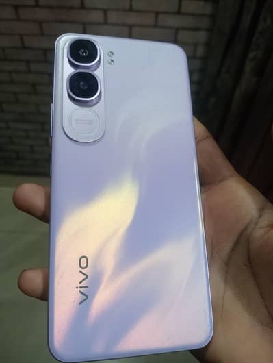 Vivo Y21d 6+6 Ram 128 GB memory