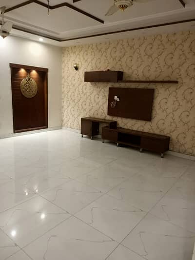 10 MARLA JUST LIKE BRAND NEW LOWER PORTION