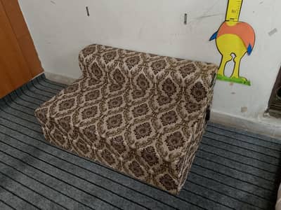 1 month used only 5 X  6 sofa cum bed