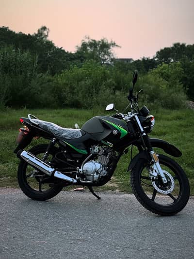 Yamaha YBR 125 G 2025 4000km