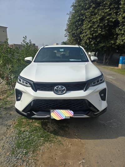 Toyota Fortuner legender 2022