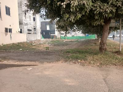 Very Very Low price Corner 7 Marla plot with All Duess clear 9 Town Block B