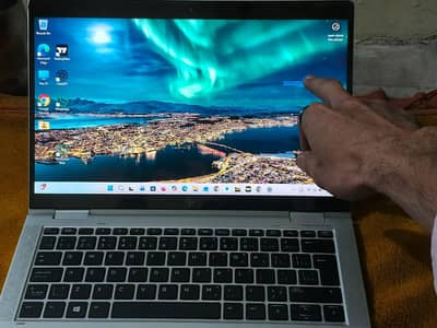 HP Elite book 1030 core i7 8th Gen x360