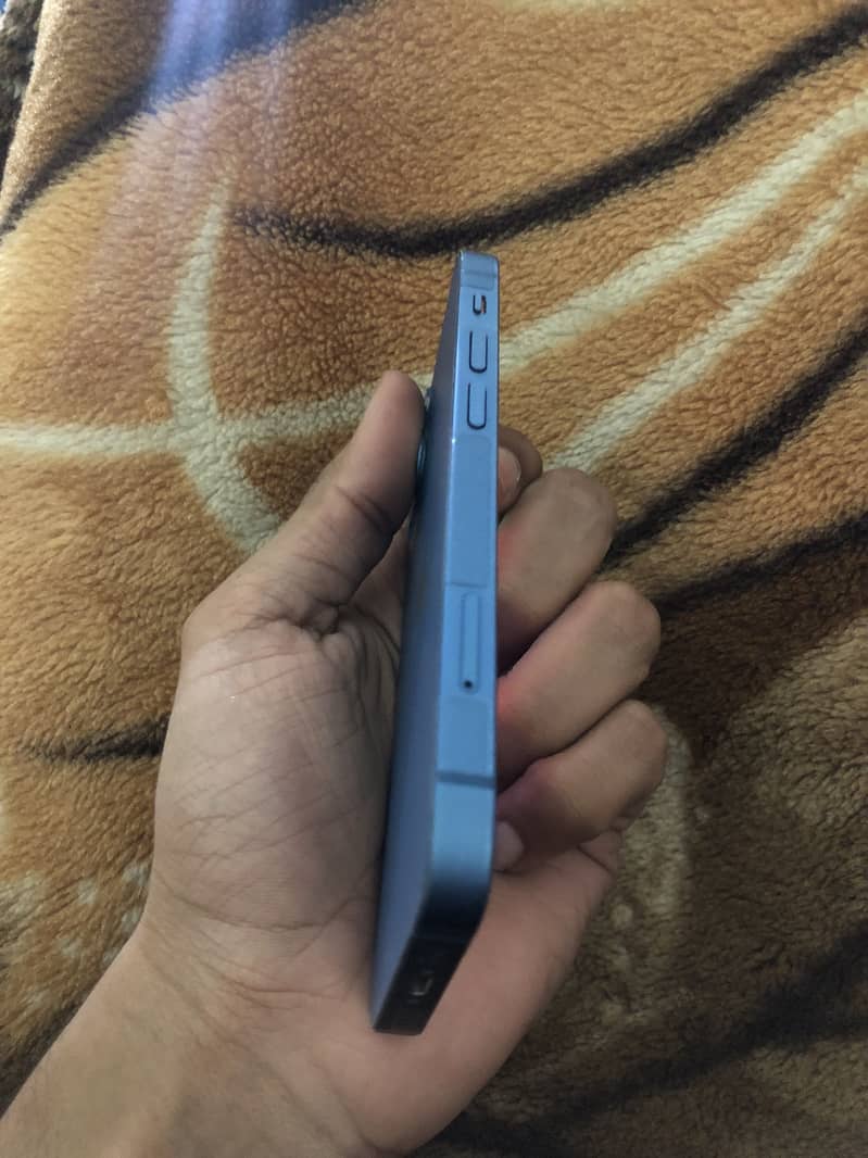 Iphone 13 mini 3