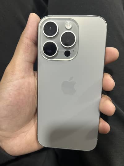 IPHONE 15 PRO FACTORY UNLOCK